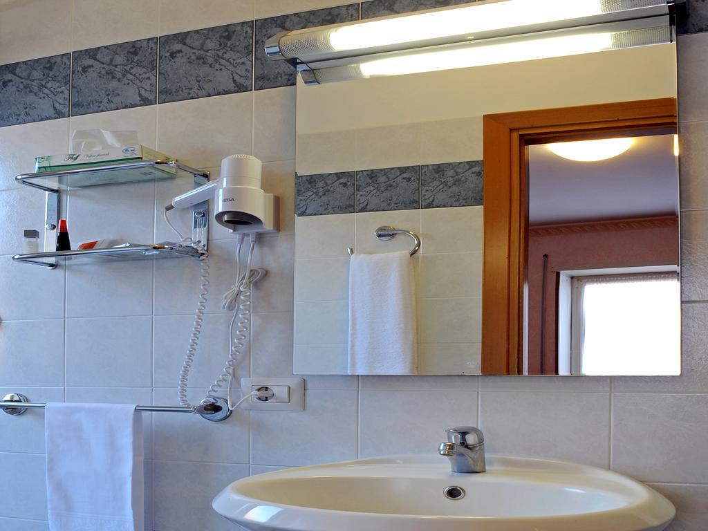 Tuscia Hotel Viterbo Habitación foto