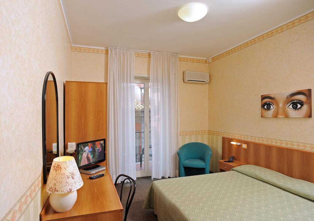 Tuscia Hotel Viterbo Habitación foto